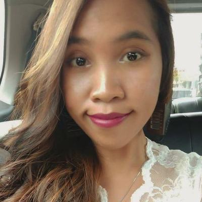 Noni, admin and customer care at TreeNut Cheezery